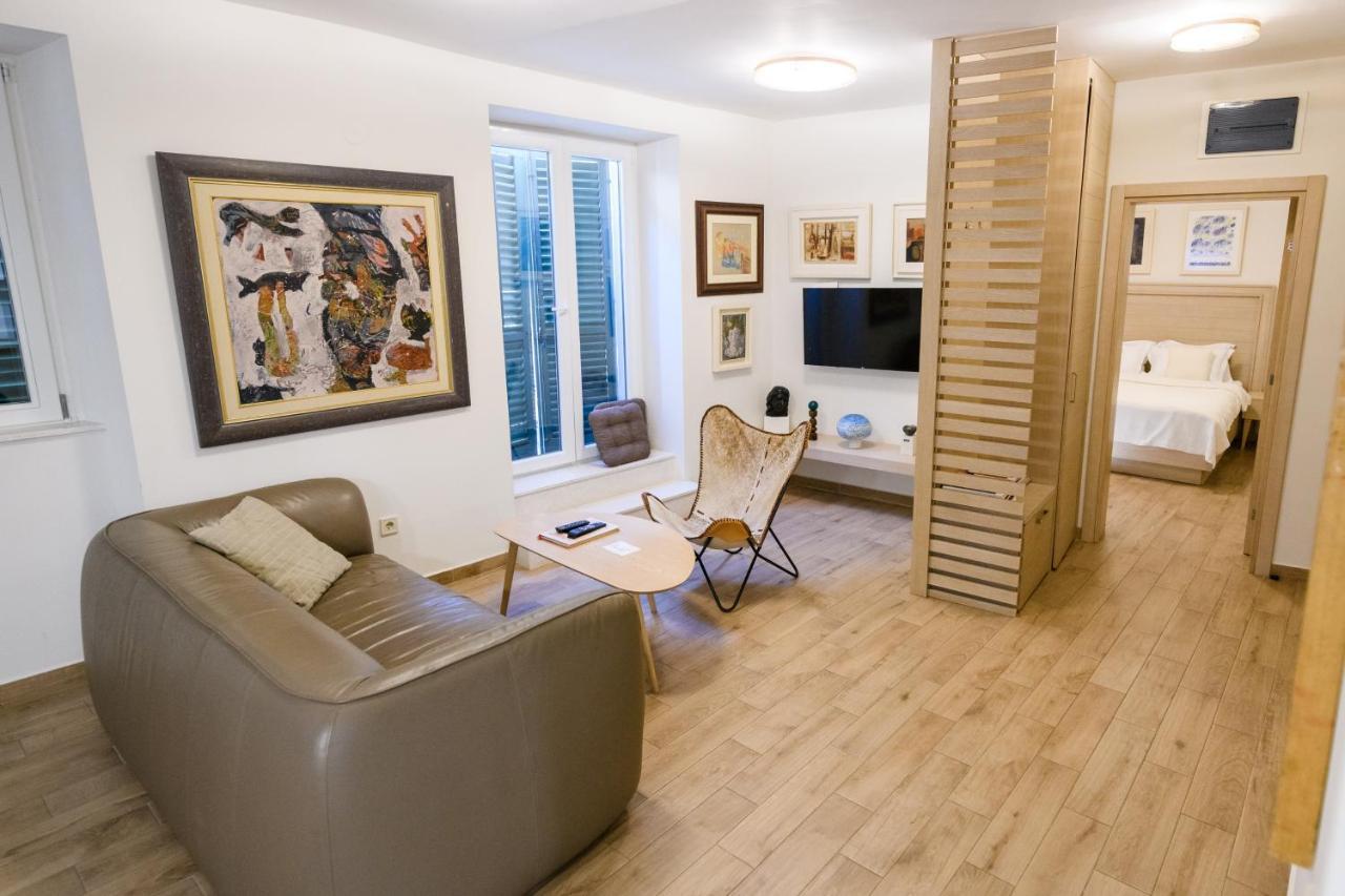 Apartmani Art Karampana Котор Экстерьер фото