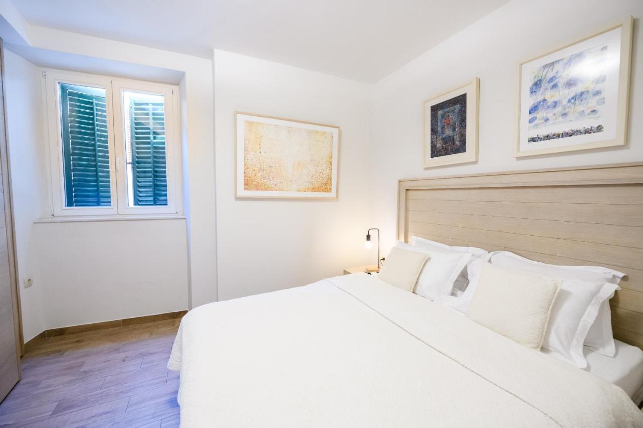 Apartmani Art Karampana Котор Экстерьер фото