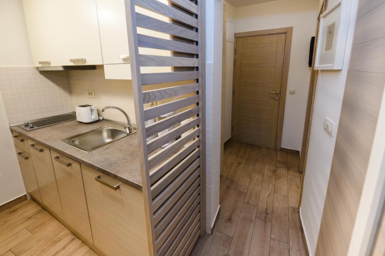 Apartmani Art Karampana Котор Экстерьер фото