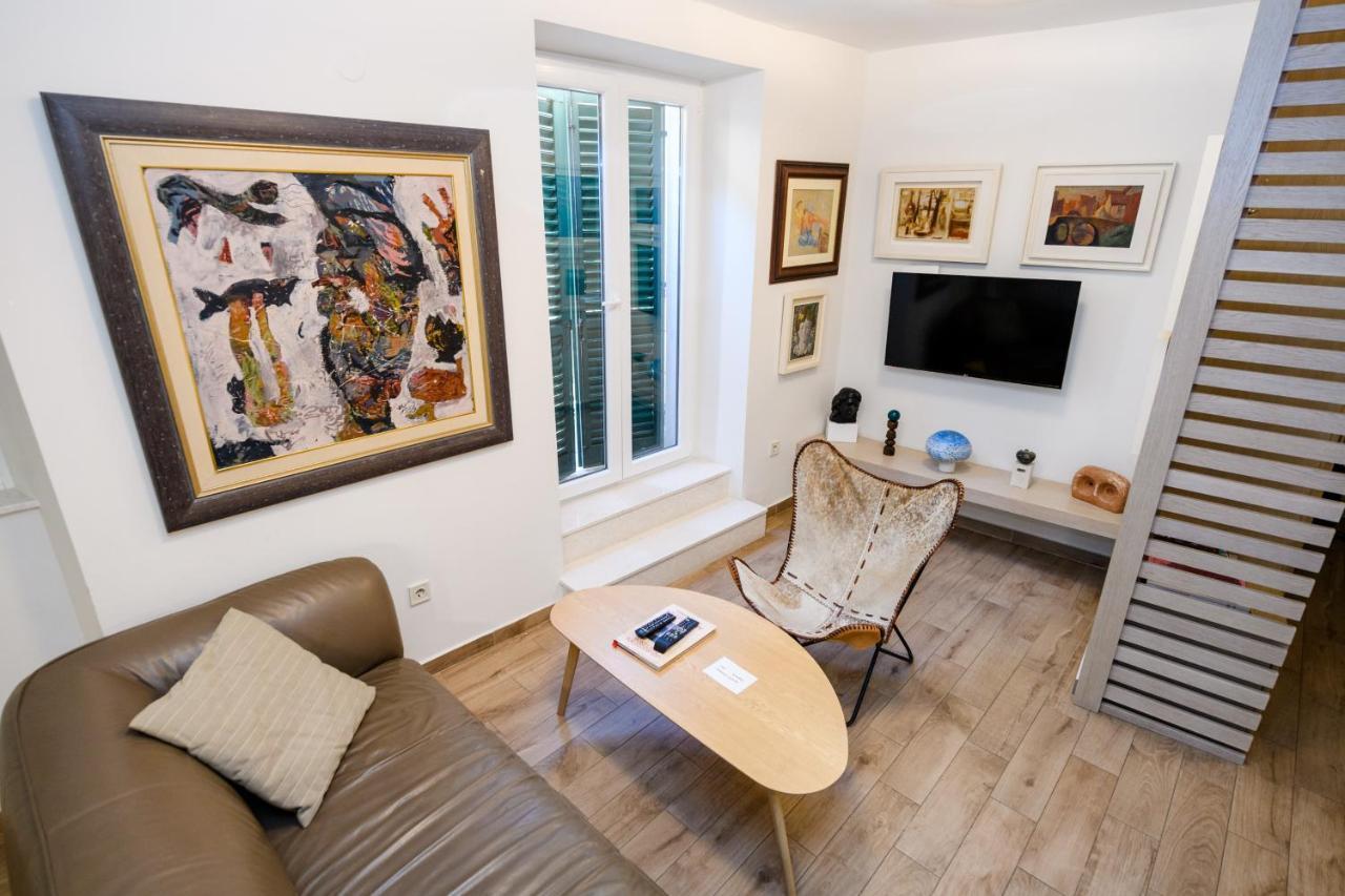Apartmani Art Karampana Котор Экстерьер фото