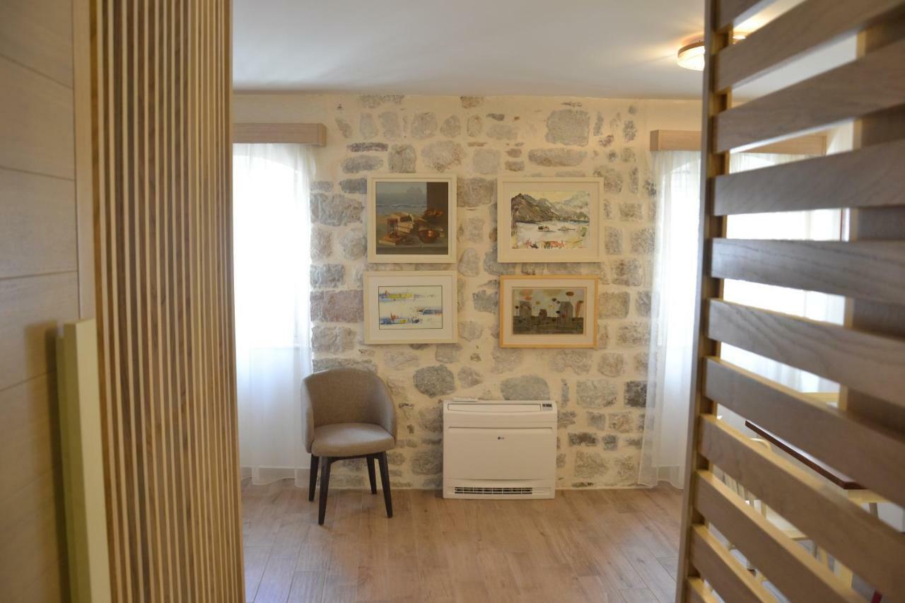 Apartmani Art Karampana Котор Экстерьер фото