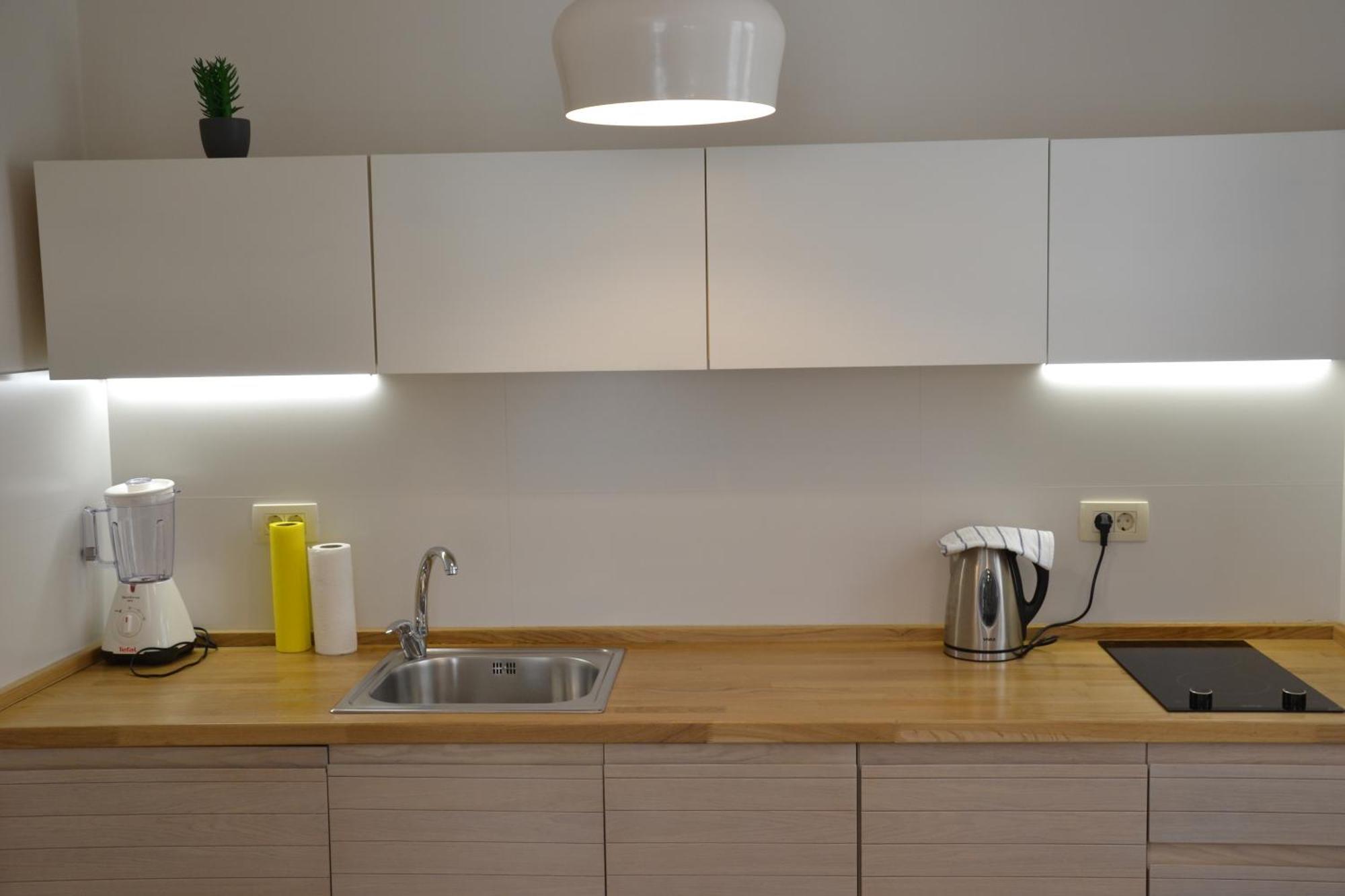 Apartmani Art Karampana Котор Экстерьер фото